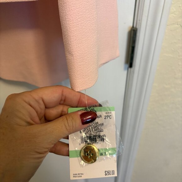 Albert Nipon Pink "Jackie O" Style Suit NWT - Picture 6 of 6